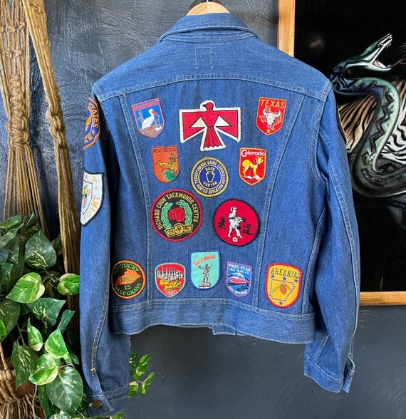 Vintage 1970's Lee Denim Jacket With Patches USA … - image 1