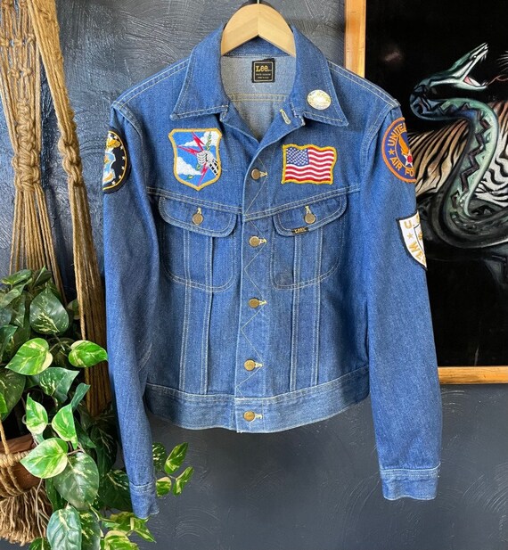 Vintage 1970's Lee Denim Jacket With Patches USA … - image 2