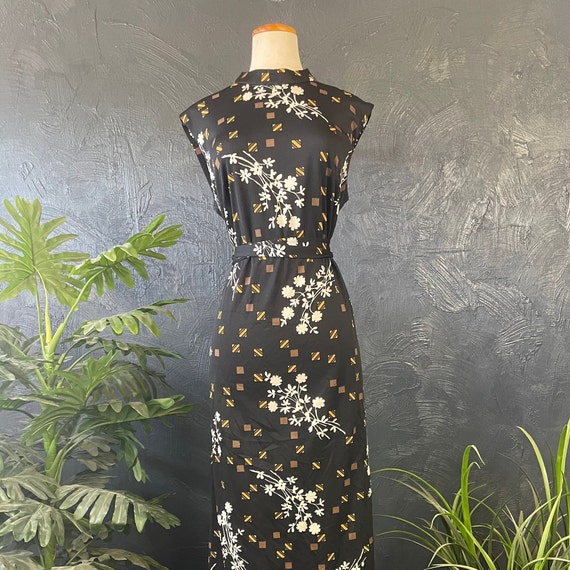 Vintage 1970s Black Floral Maxi Dress