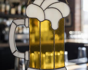 Patrón de vidriera atrapasoles con forma de jarra de cerveza – Decoración DIY para bares y pubs, atrapasoles en PDF y SVG