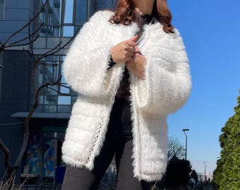 Knitting pattern for the Eliza Cardigan (knitting needles) using fluffy yarn/digital download/download in PDF format. Language: Russian Ukrainian