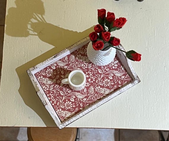 CASA DELLE BAMBOLE Scala 1:12 - Vassoio Decorativo Vintage In Legno Con Stampa Rosa E Rosa Di William Morris - Italia