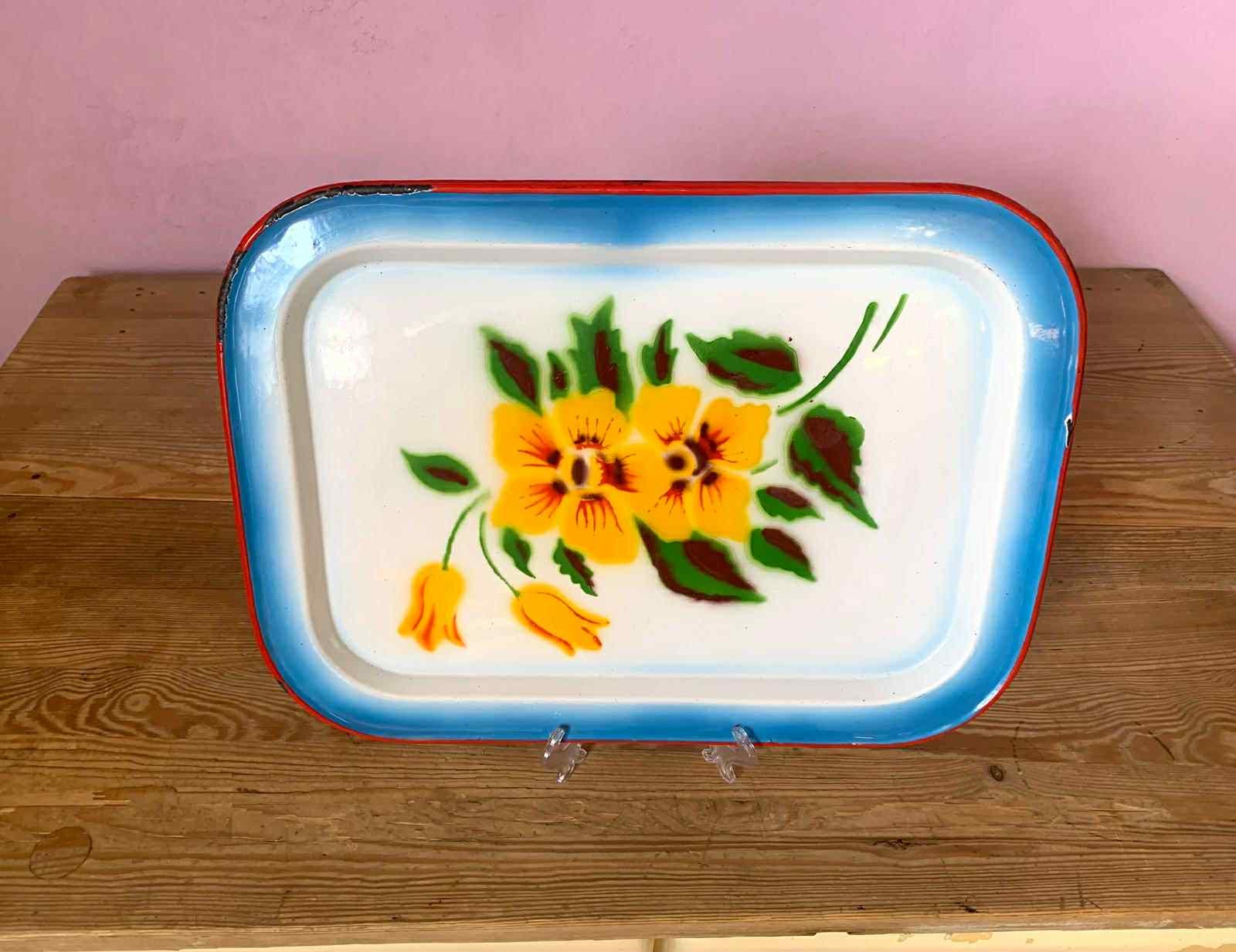 ヴィンテージ ヨーロピアン エナメル サービングトレイ、カラフルな