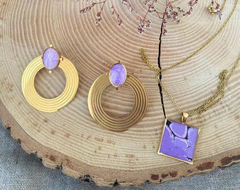 Necklace and earring set in mauve resin and gold-plated stainless steel, handmade artisanal jewelry, unique women's jewelry, original gift