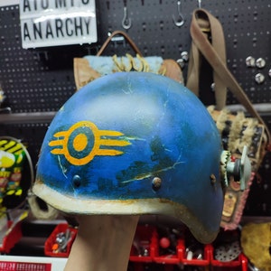 Fallout Post-Apocalyptic helmet , ideal for true survivor raiders/larp. Costume idea fallout Handpainted