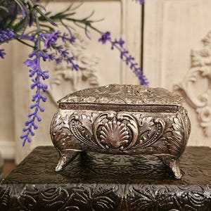 Vintage MCM Silver-Plated Engraved Trinket Box with Feet | Japan | Velvet Lined
