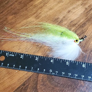 Rattle flash tail Clouser Minnow 2/0