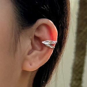 Zircon Marquise Ear Cuff – No Piercing Clip with Silver Plated Finish, Minimalist Cool-Tone Statement for Cartilage