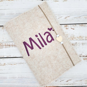 U-Heft Hülle aus Filz, Bestickt, U Heft Hülle personalisierbar, U Heft Hülle mit Impfpass, U Heft Hülle für Jungen / Mädchen