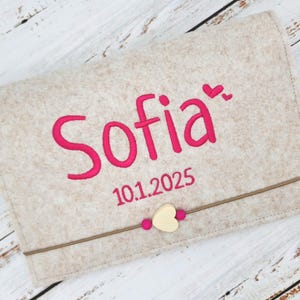 U-Heft Hülle aus Filz, Bestickt, U Heft Hülle personalisierbar, U Heft Hülle mit Impfpass, U Heft Hülle für Jungen / Mädchen