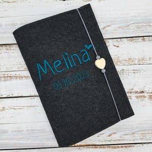 U-Heft Hülle aus Filz, Bestickt, U Heft Hülle personalisierbar, U Heft Hülle mit Impfpass, U Heft Hülle für Jungen / Mädchen