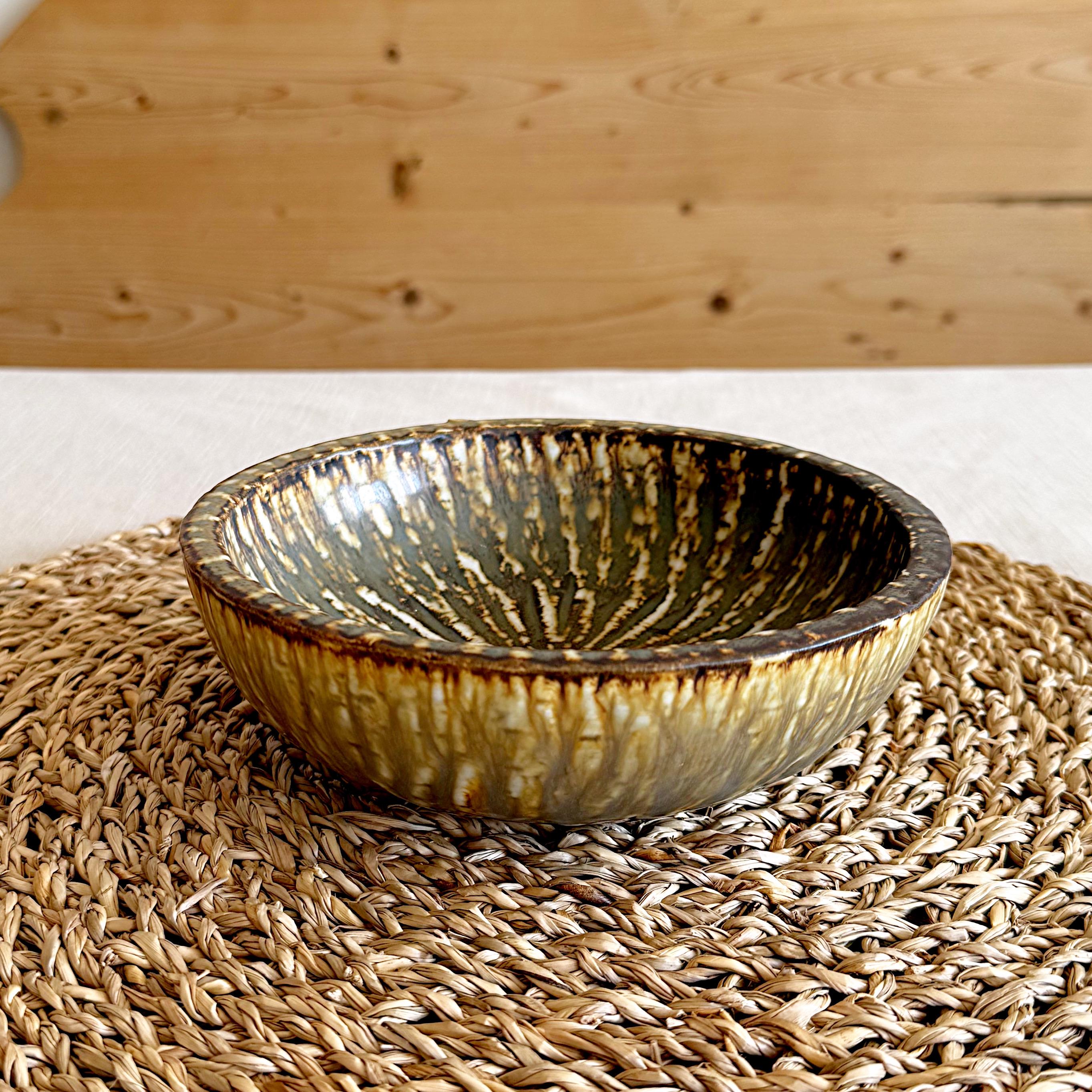 ヴィンテージ 1960 年代 ロールストランド ルバス ボウル: Gunnar