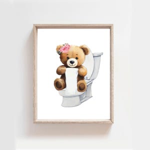 Bear Print, Animals in Toilet, Bathroom Wall Art, Kids Bathroom Decor, Bathroom Art Prints, Bathroom Decor, Washroom Poster, Potty Training