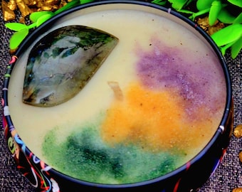 Labradorite Intention Candle | Aura Protection Focus | Inner Awareness Crystal Decor | Witchy Cottagecore