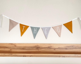 Personalisierte Wimpelkette mit Name aus Musselin | Beige, Senfgelb, Eukalyptus, Hellgrau | Kinderzimmerdeko | Stoffgirlande | individuell