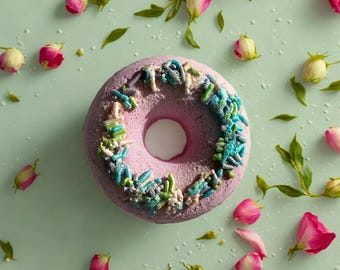 Lilacs & Rose Bath Bomb: Natural Botanical Soak