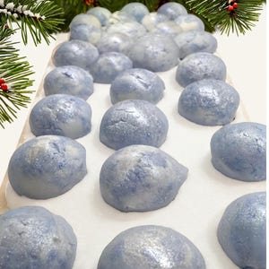 Sparkling Snowballs Bath Truffles