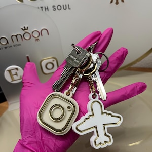 NFC Keychain SVG nfc Sscannable diy nfc keychain Instagram schlüsselanhänger nfc tag Laserfile llaveros inteligentes 3D keychain logo QR stl