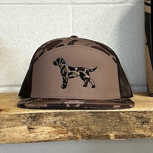 Cão de caça camuflado bordado com chapéu de pato, chapéu de caça, caça ao pato, chapéu de labrador, temporada de caça, chapéu snapback, chapéu de caminhoneiro Richardson