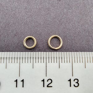 Jump Rings - Closed, 14k Gold-Filled, 20 Gauge, 5mm 6mm - 25 Pcs for Permanent Jewelry - Real Gold-Filled