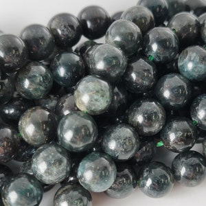 Green Kyanite Beads Genuine Gemstone Natural Smooth Round Beads Gems 6mm 8mm 10mm