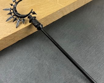 Spiked Crescent Moon Hair Stick Pin in zwart | Witchy Macabre Gotische Vintage Viking Middeleeuwse Krijger Noorse Heks Esthetiek