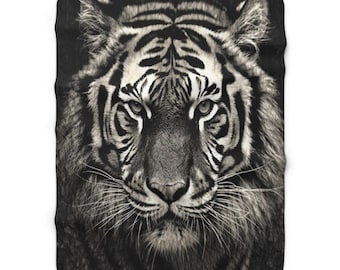 San Marcos Style Mexican Blanket/Cobija. 60 X 80” / Vintage White Tiger Big Cat Print| Animal Wildlife Blanket, Lightweight Cozy Blanket