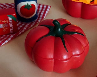 Candela a forma di pomodoro con coperchio | Candela decorativa per la cucina | Candela di soia con stoppino in legno | Idea regalo unica | Regalo personalizzato | Atmosfera accogliente per la casa