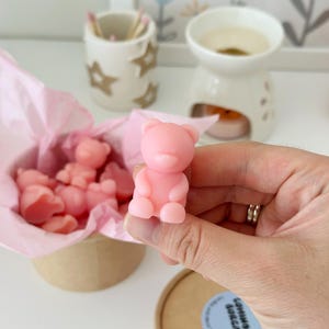 Adorable Bear-Shaped Wax Melts - Olive Wax Melts for Wax Warmers | Scented Bear Wax Melts for Home Fragrance |Gift for Wax Melt Lovers|9 pce