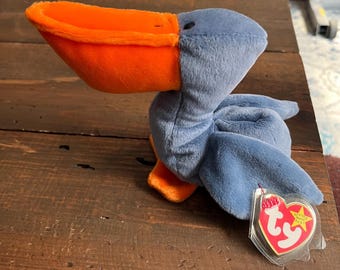 Vintage 1996 TY Beanie Baby Pelican Scoop Retired with Tag and Tag Protector 6"