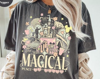 Camiseta Comfort Colors Retro El lugar más mágico de la Tierra, Camisetas de Mickey Disneyworld, Camiseta Disney para viaje a Disney 2026, Camiseta Disney,