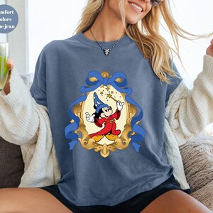 Camiseta de Mickey Mouse, camisetas vintage de mago mágico con ratón fantasma, ratón globo mágico, camiseta con lazo coqueto, camiseta de colores cómodos imagen 6