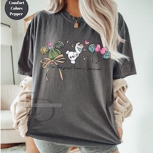 Camiseta Comfort Colors de princesas Disney, camiseta de Disneyworld, Ariel Aurora Elsa Blancanieves Jazmín Bella Rapunzel Anna Tiana, camiseta de Cenicienta, imagen 3