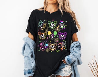 Camisa de Halloween de Mickey y Minnie con colores cómodos, camisa de Disney neón, camisa de fiesta de Halloween 2025, camisa familiar de Halloween, camisa de Halloween de Disney.