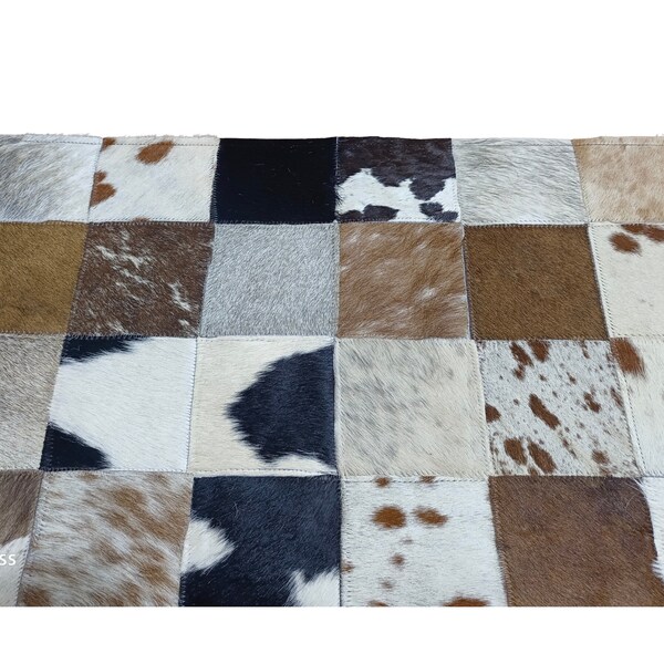 Tapis patchwork en cuir de vachette naturel | Tapis fait main en peau de vache | Tapis décoratif en peau de vache | Patchwork cheveux sur cuir | Tapis de passage en peau de vache