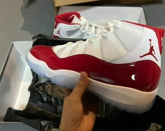 Jordan 1 1|Retro Cherry (2022)