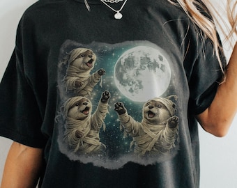 Mummy Otters Full Moon Halloween Shirt, Spooky Animal T-Shirt, Otter Lover Gift