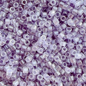 Japanse Miyuki Delica 11/0 glaskralen voor het maken van sieraden en weven - DB0241 Ceylon Salmon lichtpaars 5 g
