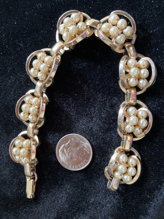 Gold and Pearl bracelet