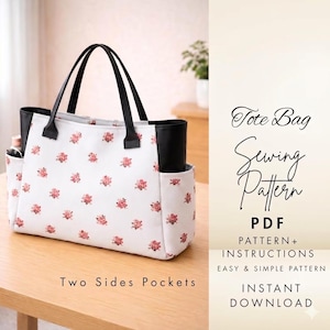 Può includere: Borsa tote bianca con motivo floreale e dettagli neri. La borsa ha due tasche laterali e manici neri. Il testo sull'immagine recita "Tote Bag Sewing Pattern PDF".