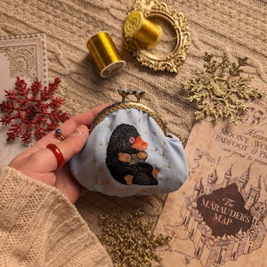 Harry Potter,Hogwarts,handgemacht,Brieftasche,Niffler,fantastische Tierwesen,weihnachten,Geschenk,für Sie,für Mama,gemütlich,mit Liebe gemacht,Süßigkeiten,Neujahr,Kunst,Idee,ar