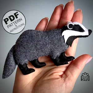Badger Sewing Pattern PDF and SVG. Stuffed Badger Pattern. Felt Animals Pattern. Stuffed Toys Sewing Pattern. Softie Badger. Woodland.
