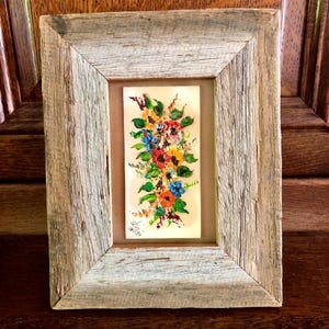 Dipinto a olio originale d'epoca su carta speciale con cornice rustica in legno. Bellissimo bouquet floreale