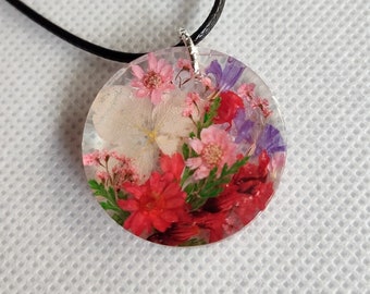 Handmade Natural Flower Pedant Necklace Resin Art 3D