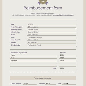 Może przedstawiać: Formular zwrotny z datą 8/15/XX, kategorią budżetową artykułów biurowych, nazwą zatwierdzającego Desmart Digital, złożonym przez Oesmart Digital, numerem telefonu (201) 555-0101, adresem e-mail cristi@example.com, wysyłką czeku do Kristen Solstad, adresem 321 Avenue A, miastem, stanem, kodem pocztowym Portland, OR 76543, opisem zakupu papieru, długopisów i atramentu do drukarki oraz łączną kwotą 85,00 €.