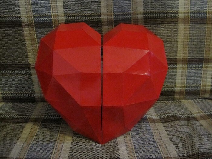 3D Papercraft Heart Box Template – DIY Low Poly Gift (digital Download ...