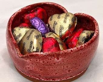 Heart Bowl, handcrafted pottery, handmade pottery, pottery, bowl, red bowl