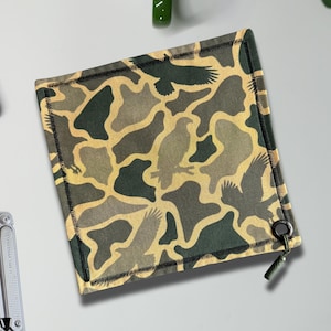 Eagle Camo XL Microfiber Handkerchief, Modern EDC Hank - Green Camo Print, Eagles Camouflage, OD Green Frog Skin Camo - Awesome Hank