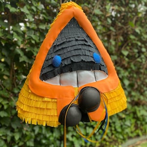 Custom 3D piñatas