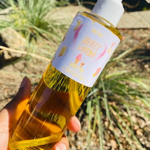 Sweet vanilla body oil